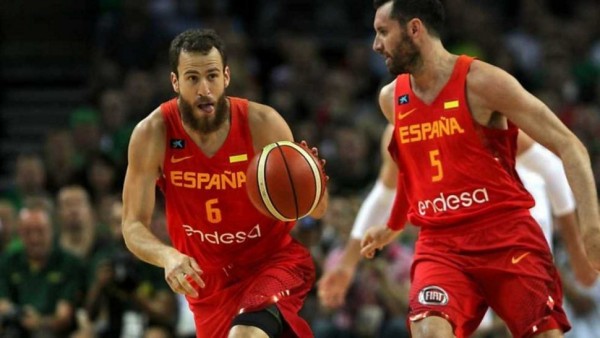 Баскетбольная майка Испания женская красная 2017/2018 XL